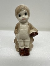 VINTAGE 3 1/2&quot; CERAMIC LITTLE BOY FIGURINE - $8.86