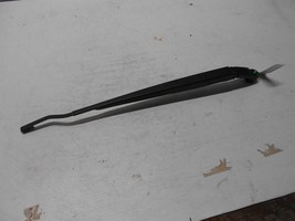 2004 - 2009 Toyota Prius Front Windshield Wiper Arm Left Lh Oem - £23.56 GBP