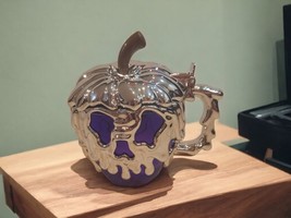 Disney Parks Disney100 Evil Hag Poison Apple Purple Silver Sipper Cup NEW - £31.29 GBP