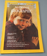 National Geographic Magazine April 1976 Robert Frost / Irish Ways / Brazil Bees - £9.58 GBP