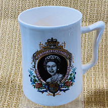 Queen Elizabeth II Silver Jubilee 1952-1977 Cup Withernsea Pottery England - $49.45