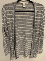 Striped AMERICAN RAG Pocket Cardigan Sweater-Grey/White L/S EUC Womens S... - £9.25 GBP