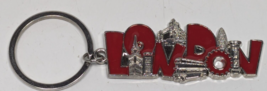 Red &amp; Silver Tone London Souvenir Keychain Key Ring Fob - $198.85 MXN