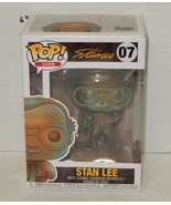 2019 Funko Pop Icons Stan Lee #07 NIP Vinyl Figure - $459.42 MXN