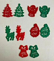 Vintage Christmas Stencils Winter Holiday Theme Plastic Vending Charms Set of 6 - £3.90 GBP