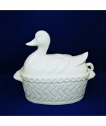 Soup Tureen White Ceramic Duck With Serving Ladle Basket Weave Bottom Vi... - £65.37 GBP