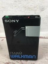 Vintage SONY AM/FM 2 Bands Stereo Radio Player SRF-21W Walkman Damaged - $9.89