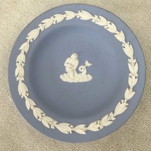 Vintage Wedgwood Blue Jasperware Pin Dish/Plate - Zodiac Series - Aquarius - $323.11 MXN