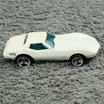 1975 Hot Wheels - white Corvette - Malaysia - £6.13 GBP