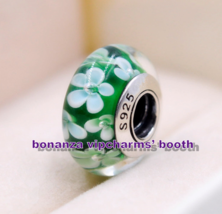 Sterling Silver Handmade Glass Lampwork Withe &amp; Green Flower Murano Glas... - $6.60