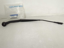 New OEM Genuine Ford Front Windshield Wiper Arm 2013-2019 Escape RH CJ5Z-17526-C - £33.27 GBP