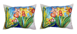 Pair of Betsy Drake Daffodils Large Indoor Outdoor Pillows - £71.21 GBP