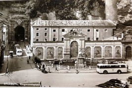 Sigmundsplatz Salzburg Alps Austria postcard 1940&#39;s  - unposted - $12.12