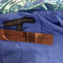 Almost Famous RN#52469 Women’s Iridescent Rainbow Zip Quilted Vest Size Medium image 4