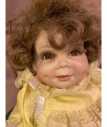 Vintage Legacy Doll Clara 1990 Cheery Yellow Dress Dimples Brown Eyes &amp; ... - $527.26 MXN