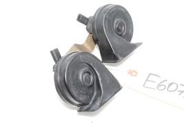 00-06 BMW X5 E53 HORNS HIGH & LOW TONE HORN PAIR E6075 image 2