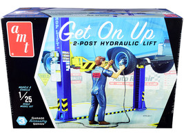 Skill 2 Model Kit Garage Accessory Set #3 (2-Post Hydraulic Lift) with Figurine  - £42.76 GBP