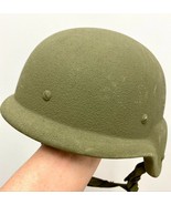 ORIGINAL US ARMY ISSUE PASGT COMBAT HELMET - SMALL - €143,12 EUR