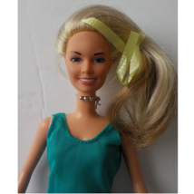1997 Vintage Sabrina the Teenage Witch Doll Hasbro Floral Teal Barbie Dress - £11.74 GBP