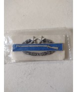 ARMY COMBAT INFANTRY 3rd AWARD QUALIFICATION BADGE NIP DATED 1974 :SC25-1 - $181.86 MXN