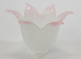 AA) Frosted Pink Glass Tulip Trinket Tealight Candle Jewelry Holder Flor... - $110.31 MXN