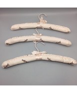 Lot Of 3 Neiman Marcus Padded Hanger Boudoir Lingerie Clothes Satin Ivory - $471.99 MXN
