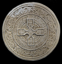 Celtic Round Cross Decorative Backsplash Sculpture Relief Tile - £19.45 GBP