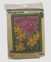 Design Works Plastic Canvis Kit Welcome Daffodils JAS-044-224 Vintage New - $25.45