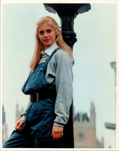 Helen Slater vintage 1980&#39;s 8x10 photo in denim outfit leaning against lamp - £7.84 GBP
