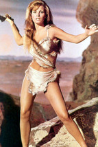 Raquel Welch One Million Years B.C.  photo with spear 11x17 Mini Poster - £16.51 GBP