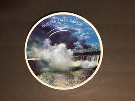 Vintage Niagara Falls Canada Travel Souvenir Collectible Plate Plastic - £2.87 GBP