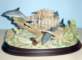 Lenox Dolphin Hideaway Sunken Ship Underwater Adventure Large Sculpture ... - £173.98 GBP