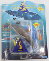 Sea Quest DSV Darwin the Dolphin Officer Figure Sonar 1994 Vintage New Playmates - £10.21 GBP