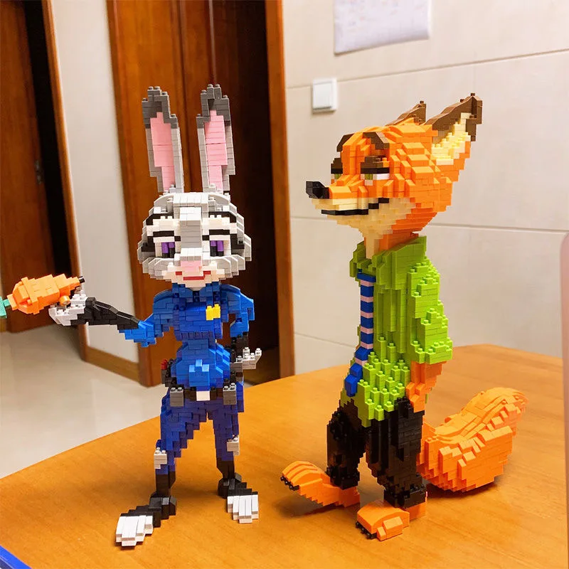 Play Mini Blocks Zootopia Cartoon Figures Toy Rabbit Judy Fox Model Anime Buildi - £22.91 GBP