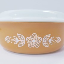 Vintage Pyrex Butterfly Gold #043 1.5 QT Casserole Dish with Lid Orange White - £30.40 GBP