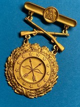 5th Army, Excellence In Competition Eic, Rifle, Gold, Badge, Pinback, Hallmarked - £50.60 GBP