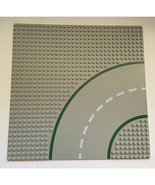 LEGO Gray Road Base Plate 32x32 9 Stud Curve with Road Pattern 609p01 Vi... - £11.57 GBP