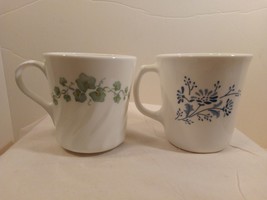 Set of 2 Corelle by Corning Coffee Mugs Colonial Mist &amp; Callaway Green Ivy 8 oz - £9.49 GBP