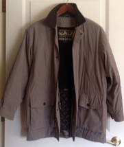 NWOT WEATHER REPORT Storm Jacket Olive Green SZ Medium - $720.36 MXN