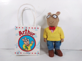 Marc Brown 1997 Arthur Aardvark Figure Felt Flocked 5&quot; Eden Gift Bag Toy PBS - £5.42 GBP