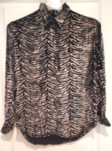 Solutions Original Women&#39;s M Long Sleeve Top Black Silver Wildlife Pattern - £20.22 GBP