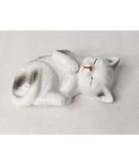 Vtg Danbury Mint &#39;Sleep Tight&#39; Sleeping Cat Bone China Figurine - $479.98 MXN