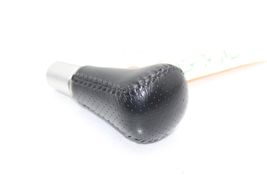 04-08 ACURA TSX Shift Knob F2556 image 3