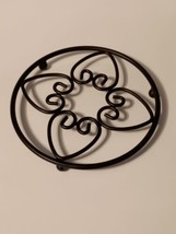 Round Metal Trivet Brown With A Heart Shaped Pattern Design Footed  - $9.84