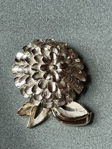 Vintage Domed Goldtone Chrysanthemum MUM Flower w Stem &amp; Leaves Brooch Pin –  - £8.17 GBP