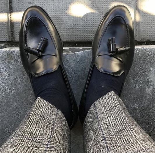 NEW Handmade black color super hot leather loafers, Tassel loafer for men