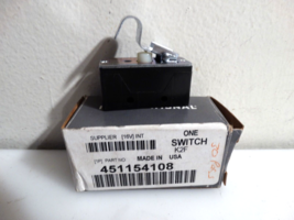 International/Navistar Door Switch 451154108 - $1,218.04 MXN