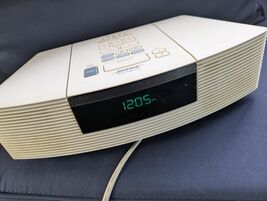 Bose Wave Radio CD Player AMFM Model AWRC1P White CD Not Working PARTS R... - $39.59