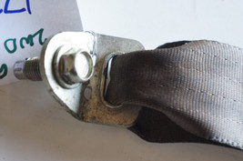 2007-2008 INFINITI G35 SEDAN REAR CENTER SEAT BELT BUCKLE SEATBELT 1729 image 3