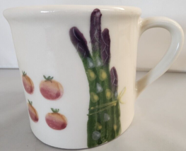 Hartstone Pottery Mug Farmer&#39;s Market Vegetables Asparagus Carrots Vinta... - $28.05
